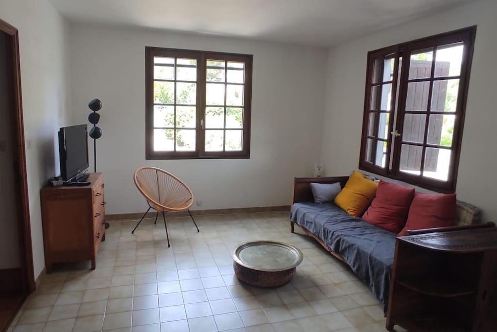 Appartement Au Fond Du Jardin Saint Jean du Pin Экстерьер фото